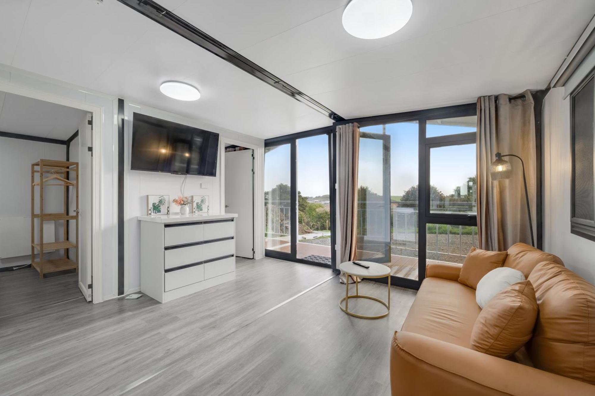 2 Bedrooms Cabin 5 Min To Pukekohe Town Centre Bagian luar foto