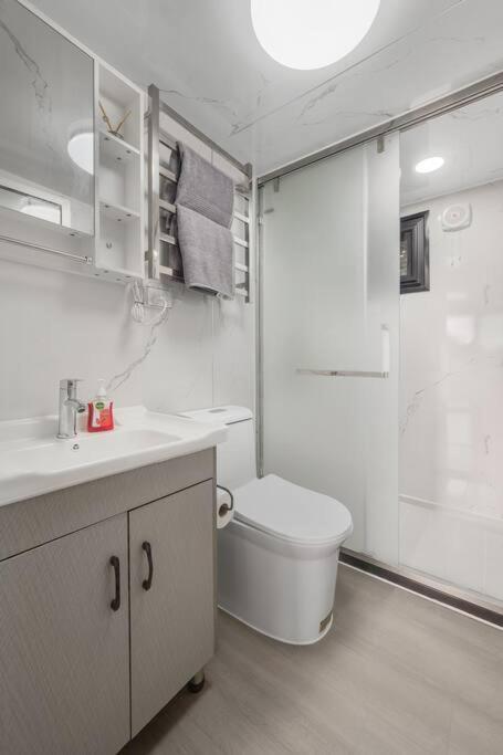 2 Bedrooms Cabin 5 Min To Pukekohe Town Centre Bagian luar foto
